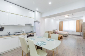 House4us.Central Budapest.Luxury Apartment. Deák Ferenc Ter